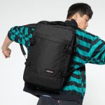 Eastpak Travelpack handbagage rugzak Black